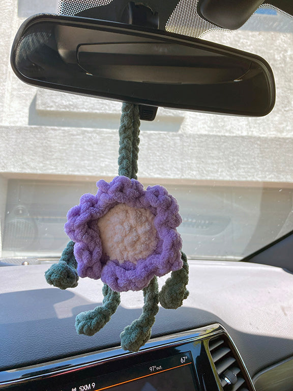 BLOOMING OLIVIA MIRROR CHARM